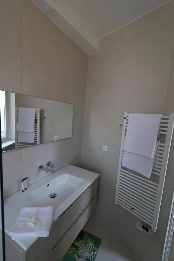 Lumineux 3 Pieces - Vieux Nice - Clim - Wifi Apartment